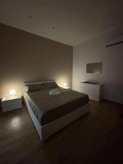 Le Rose Di Lu' Appartement Catánia Buitenkant foto